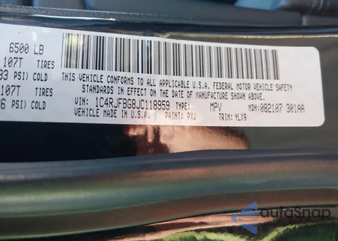 2018 Jeep Grand Cherokee Sterling Edition 4X4 from USA, damaged, VIN 1C4RJFBG8JC118959